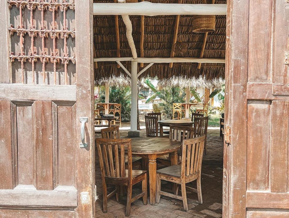 Monoloko Lodge Popoyo Kültér fotó